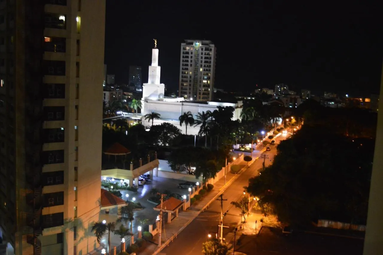 Large Beautifull Apartment With Sea And Park View Santo Domingo