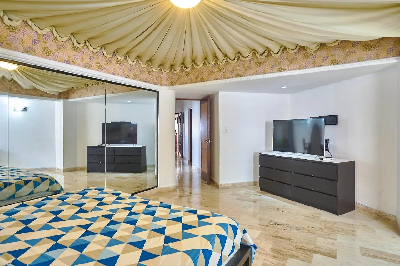 Large Beautifull Apartment With Sea And Park View Santo Domingo